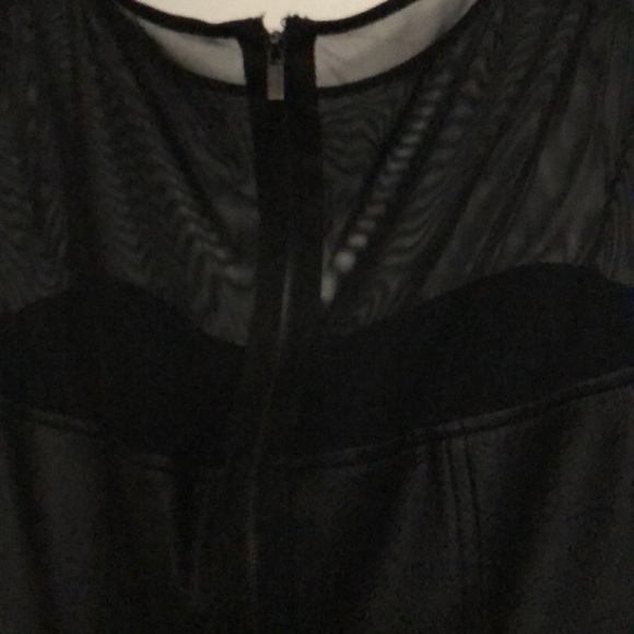 Dress - Picture 6 of 8